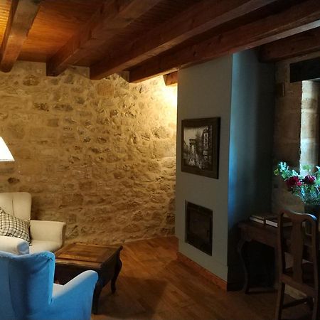 Posada Torre Palacio La Taxuela Villanueva la Lastra エクステリア 写真