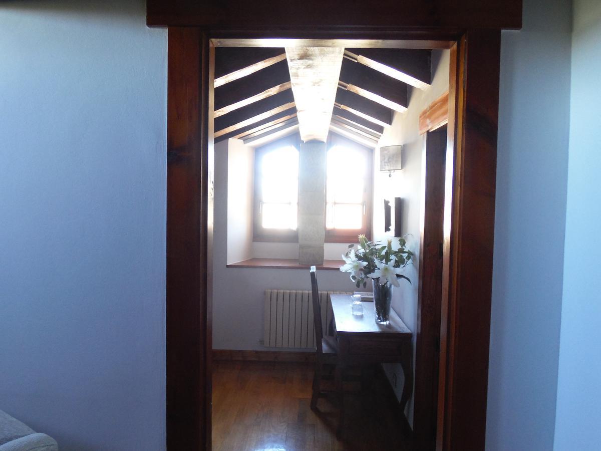 Posada Torre Palacio La Taxuela Villanueva la Lastra エクステリア 写真
